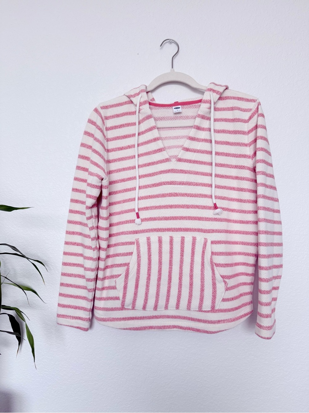 Old Navy Peach and White Striped Hooded Pullover
